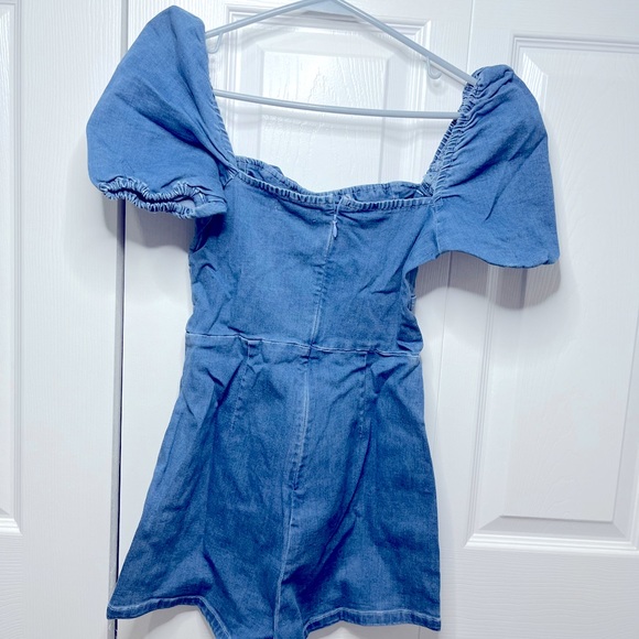 FASHIONNOVA denim romper - Picture 4 of 6